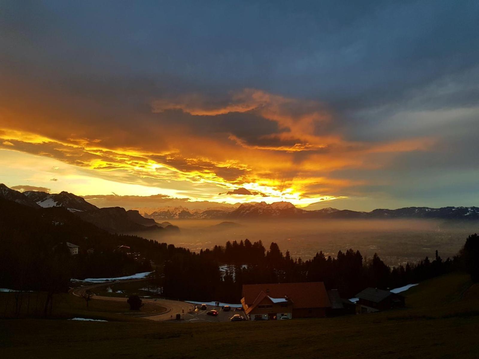 Grosszuegige Ferienwohnung Am Skigebiet Boedele Mit Rheintalblick Дорнбирн Экстерьер фото